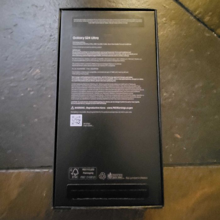 Samsung Galaxy S24Ultra Tiatnium Yellow 512GB New!