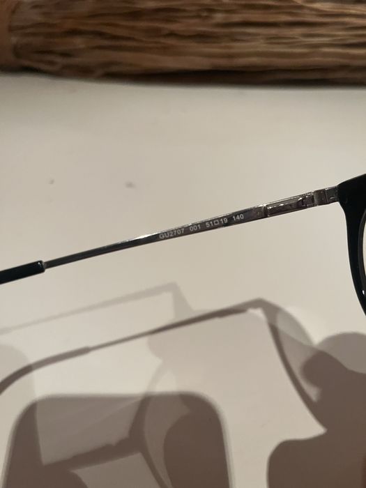 Ochelari de vedete GUESS