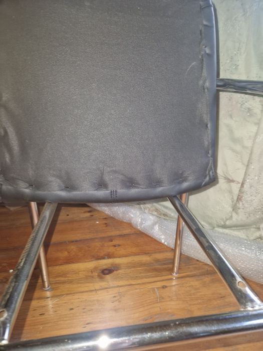 Стол    трапезен