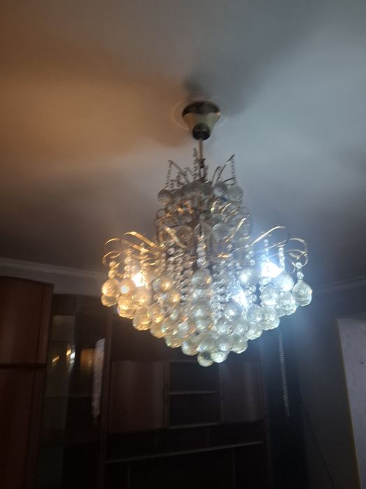 Попадётся люстра