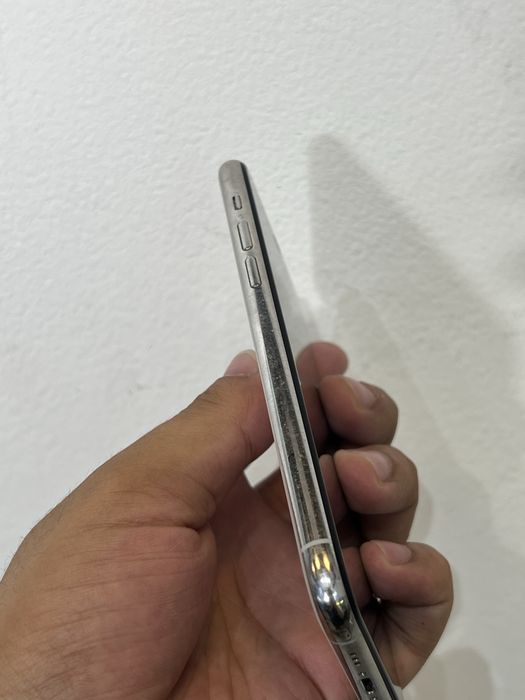 Продам Iphone 11 pro 64 GB