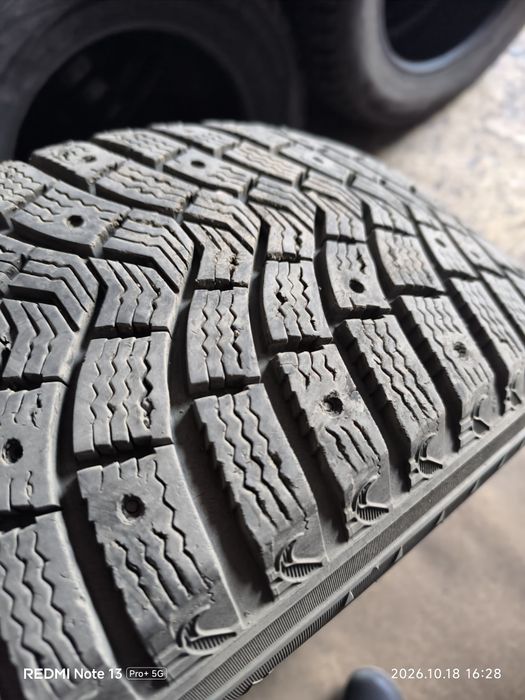 235/65R18 шины зимние шиповка