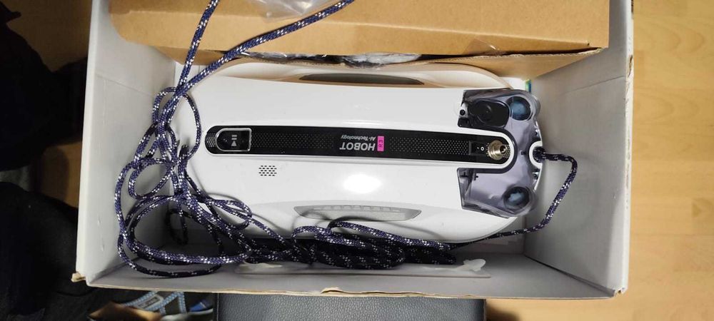 Robot curatare Geamuri Hobot R3