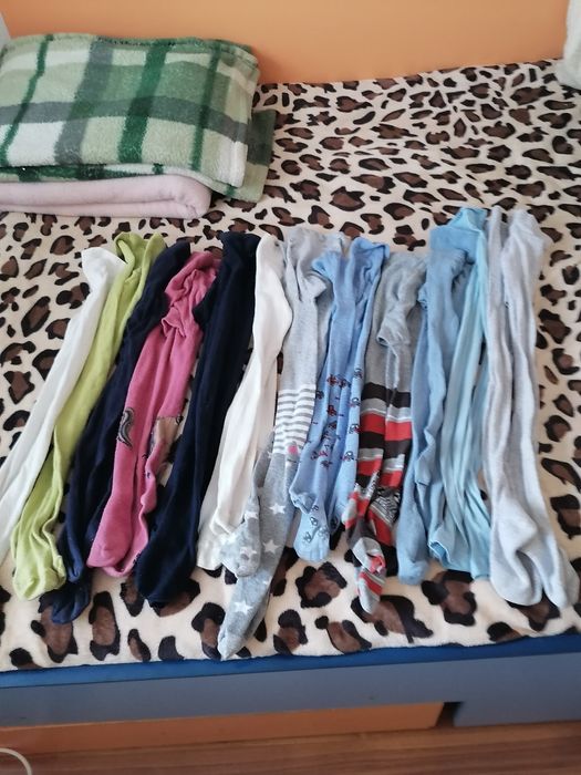 Strampi pentru copii (44 perechi) - 85 lei