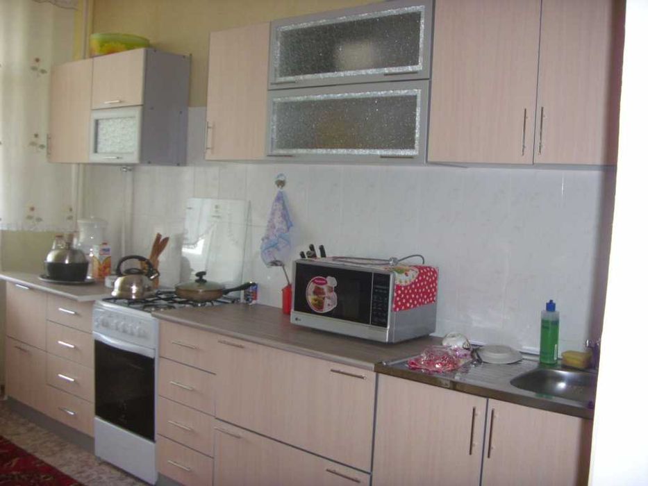 Продам кухонный гарнитур