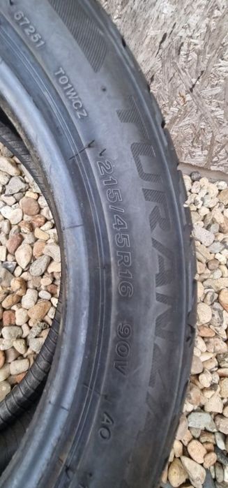 Anvelope Bridgestone Turanza T001 215/45 R16 90V