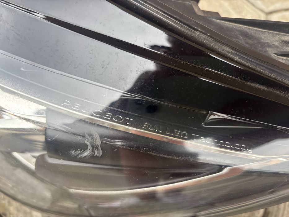 Vand far stanga Peugeot 308 II full led
