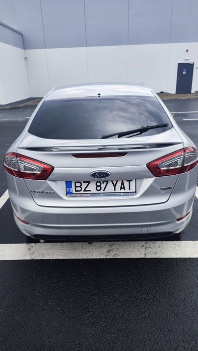 Vând Ford Mondeo!