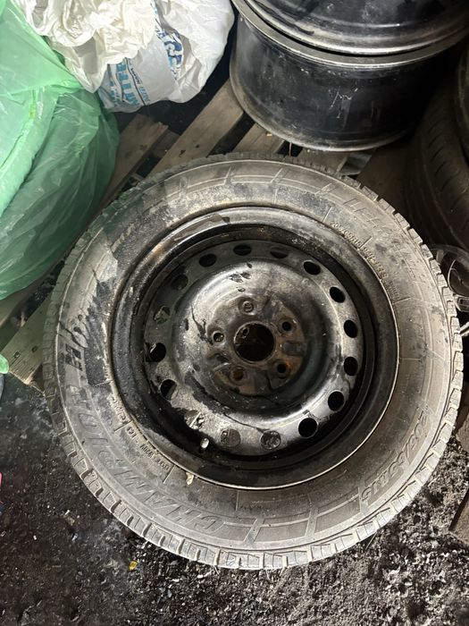 Продаю колеса с дисками