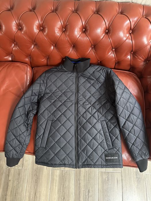 Geaca Calvin Klein, marimea M, noua, cu eticheta, originala.