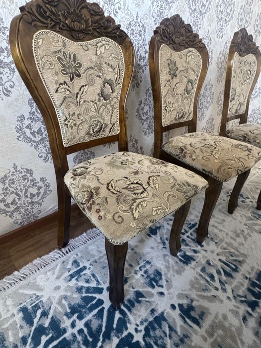 Стол Стулья в комплекте