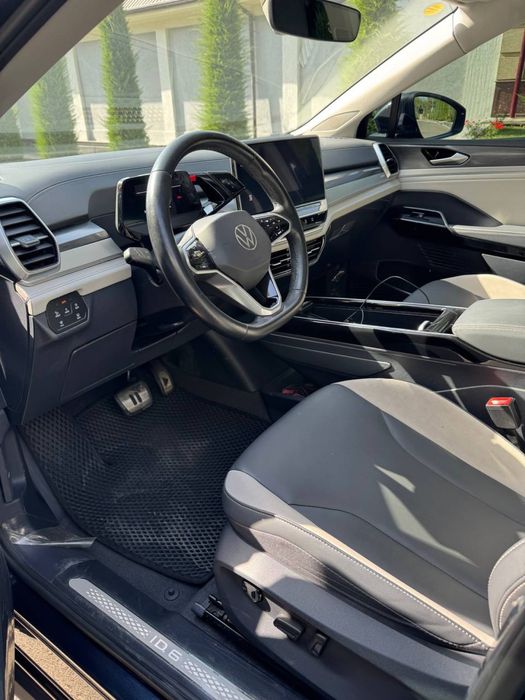 Volkswagen ID6 (Pure + позиция)
