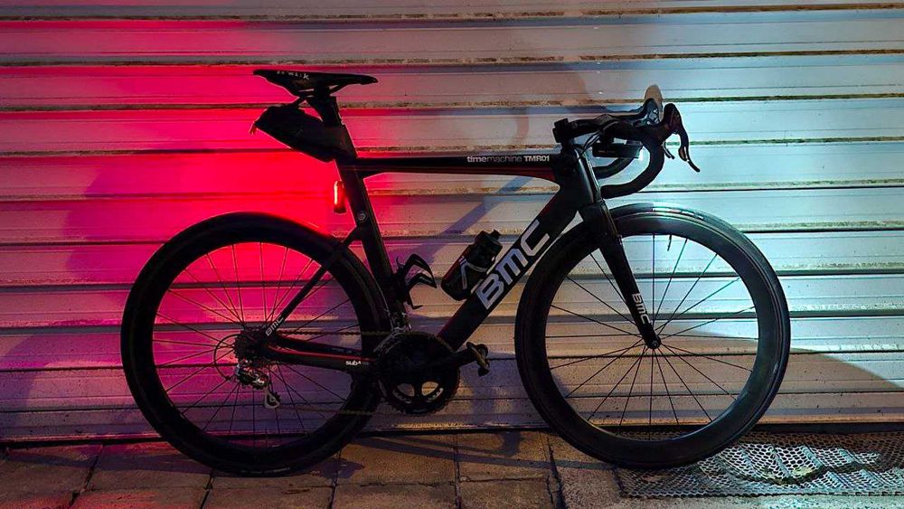 BMC / шосеен карбонов велосипед