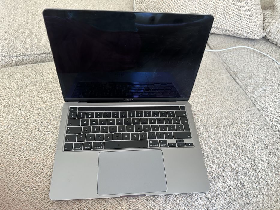 MacBook Pro 13” (2020) с touch bar