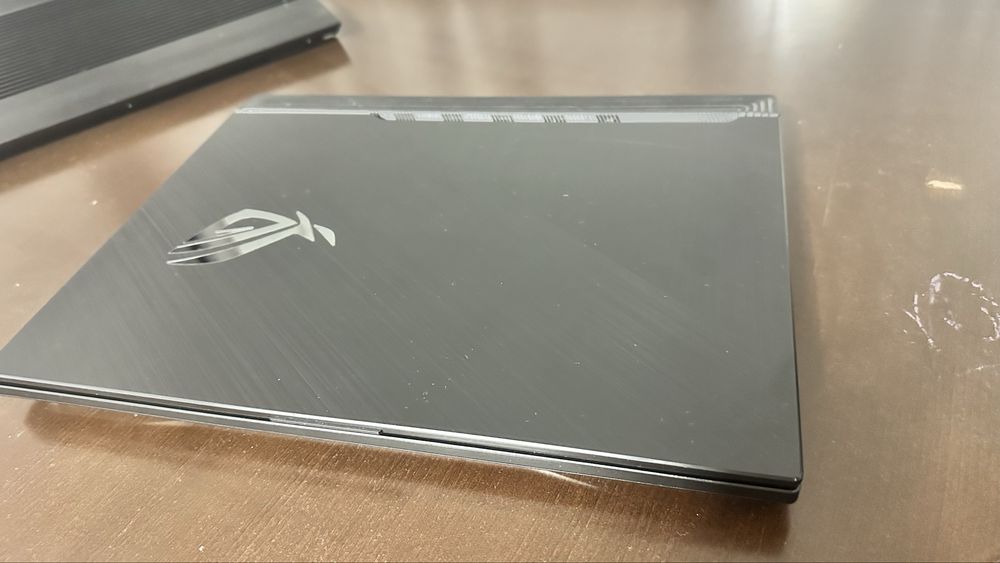 Asus rog strix g15