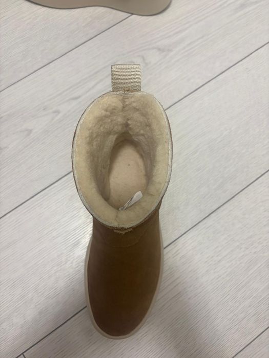 UGG dama mărimea 36