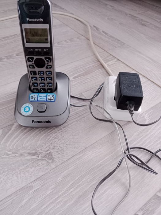 Телефон проводной