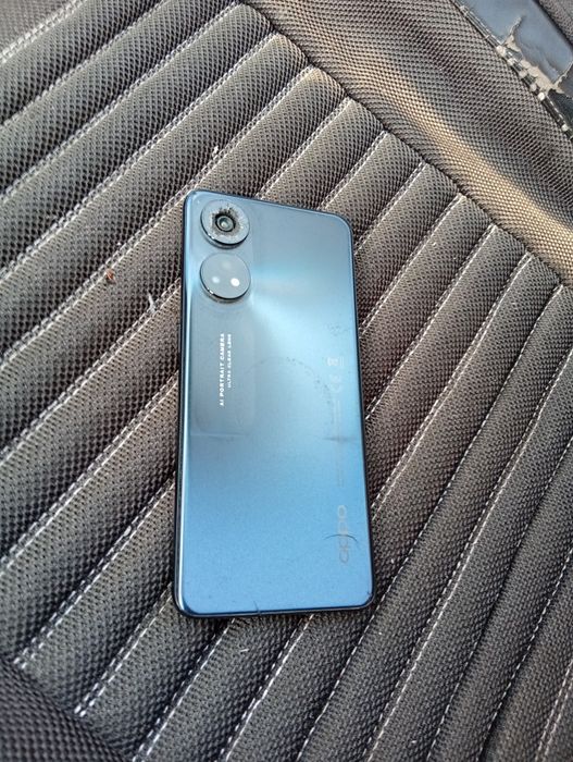 Продам телефон OppO