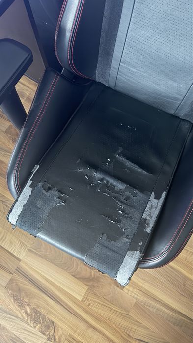 Scaun Gaming RGB Asus ROG Chairot