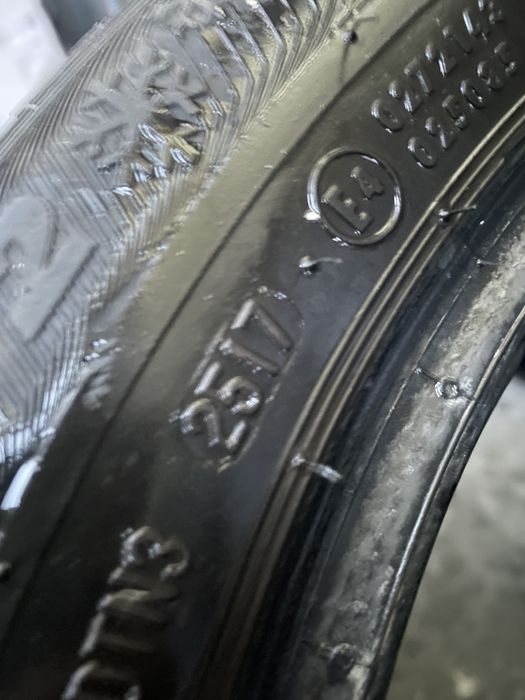 Anv m+s 165/65/15 Semperit/Michelin