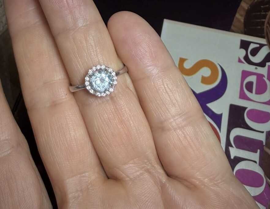 Броши и серебряные украшения