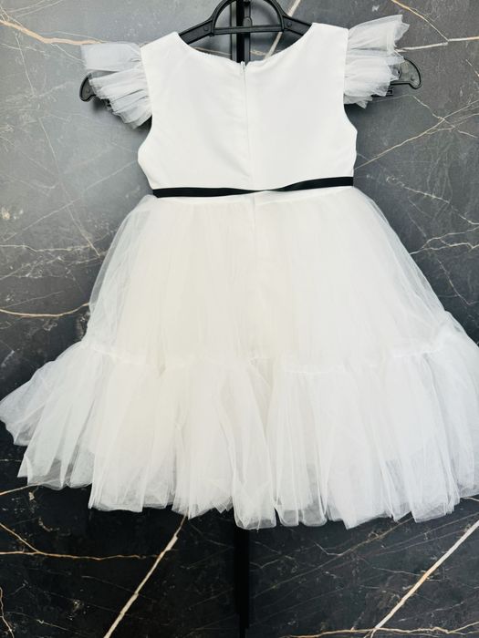 Нарядное детское платье