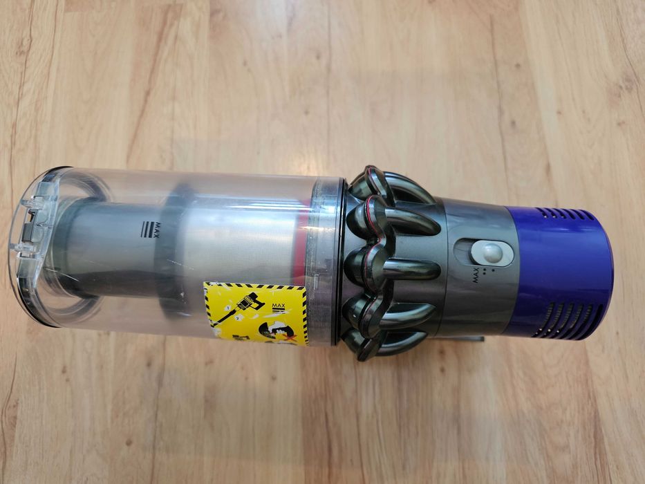 Прахосмукачка DYSON V10 Absolute
