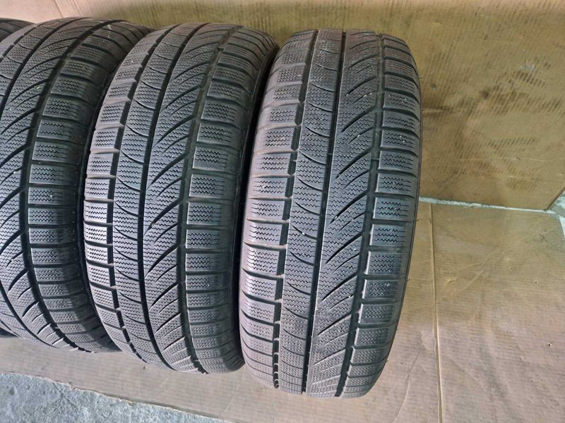 4 Infinity R16 205/60
зимни гуми 
DOT2721