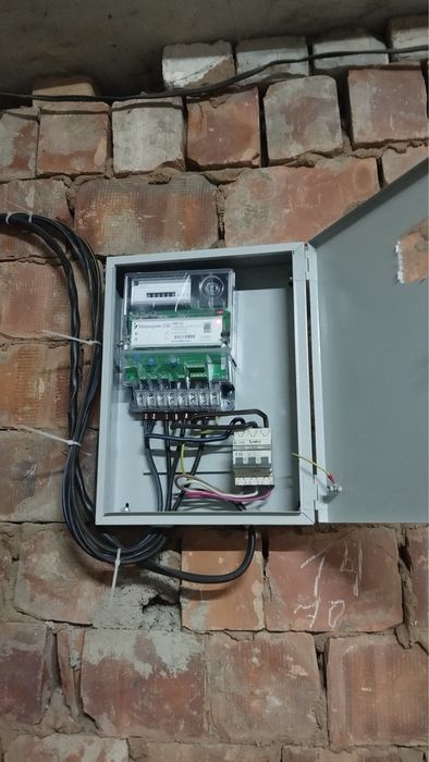 Продам Токарный станок с инструментом!