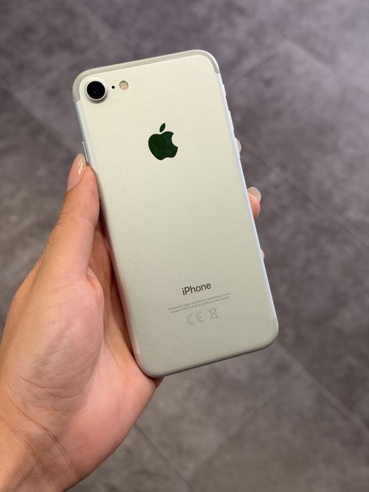 iPhone 7 32GB 100% Sanatate Baterie Impecabil