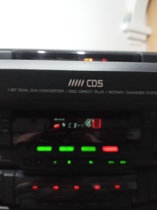 Муз. центр "Aiwa"