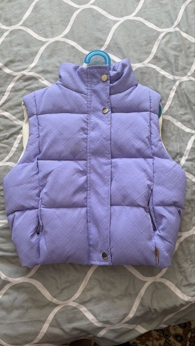 Безрукавка для девочки