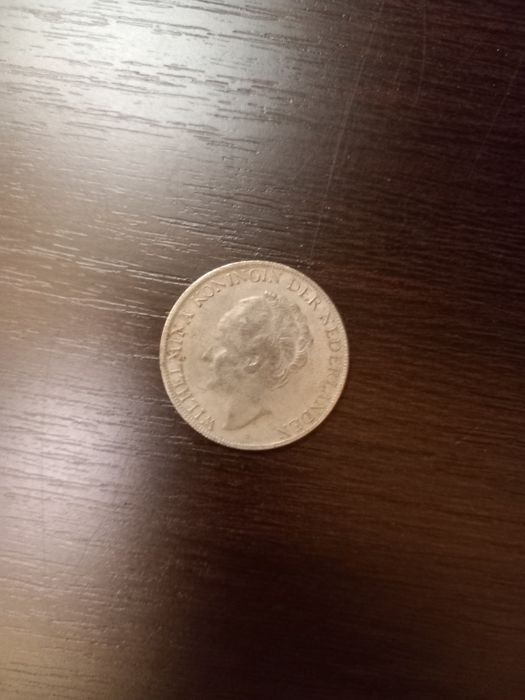 Vand moneda de argint