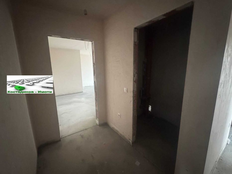 Продава се Тристаен апартамент в Пловдив, Кършияка - 121 кв.м за 1250 €/кв.м - Снимка #12