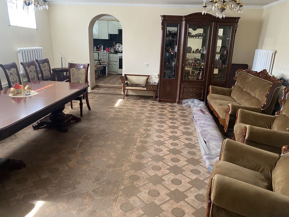 Частный двухэтажный Дом