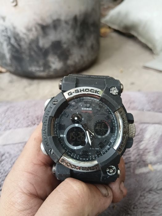 Продам часы Casio