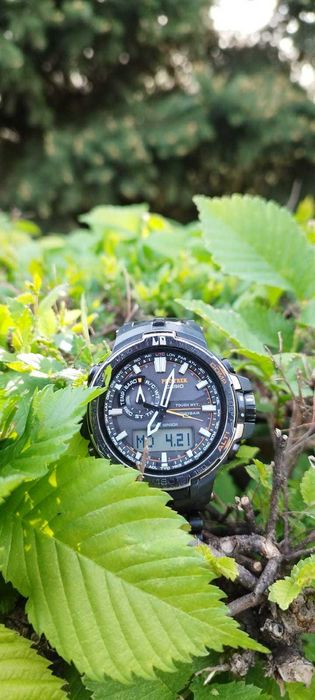 продам часы CASIO 6000PRW-1E за 90 000 тенге