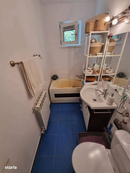 De vanzare apartament cu 2 camere, zona linistita, 39.500 euro
