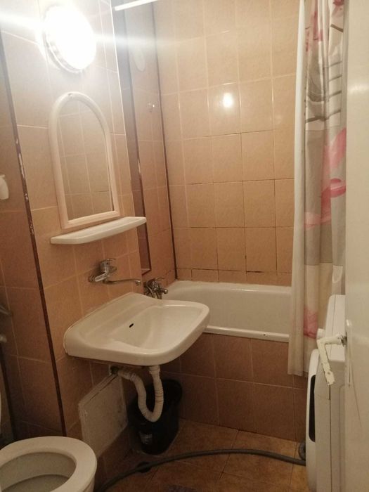 Închiriere garsonieră