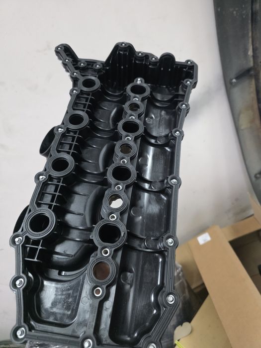 Смукателни колектори за Range Rover 4.4 V8 2014-2022 година
