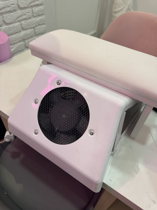 Пылесос для маникюра