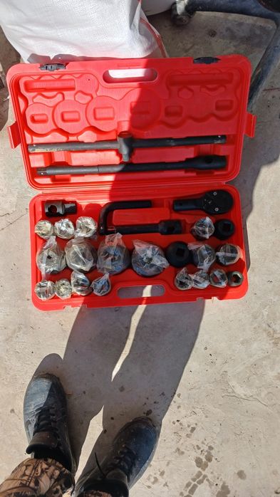 Продам набор головок