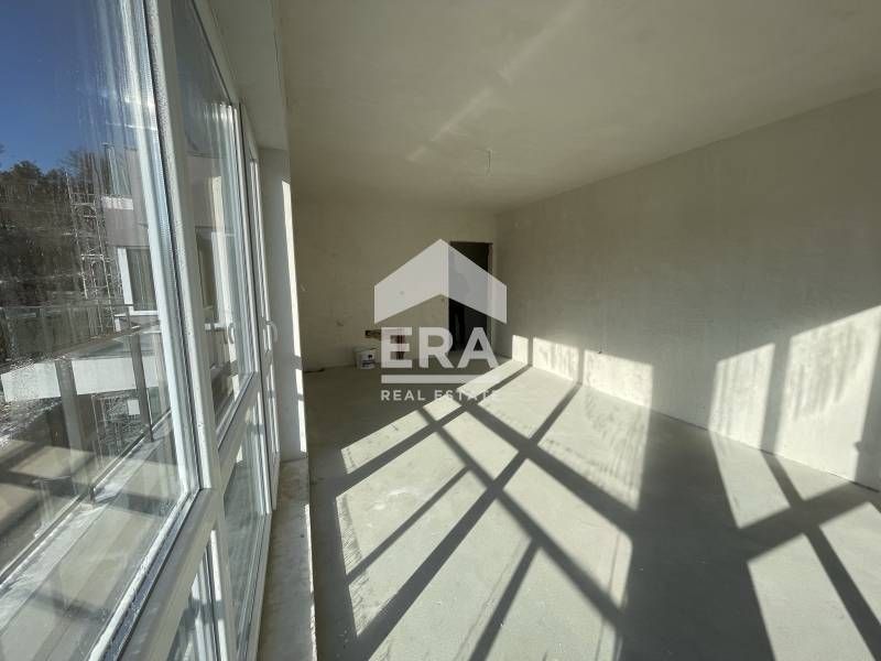 Двустаен апартамент за продажба, с гледка към борова гора, в новопостр