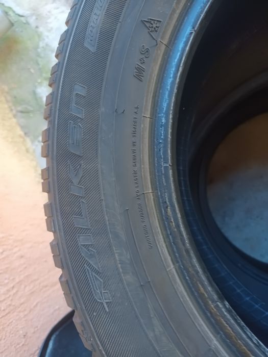 225/60/17     ...