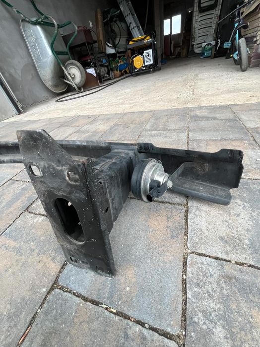 Intăritură bară față BMW e90