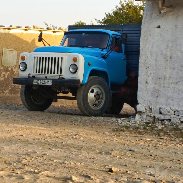 Gaz 53 samasval yili 1991 xolati zoʼr harajati yoq tayyor yurib turgan