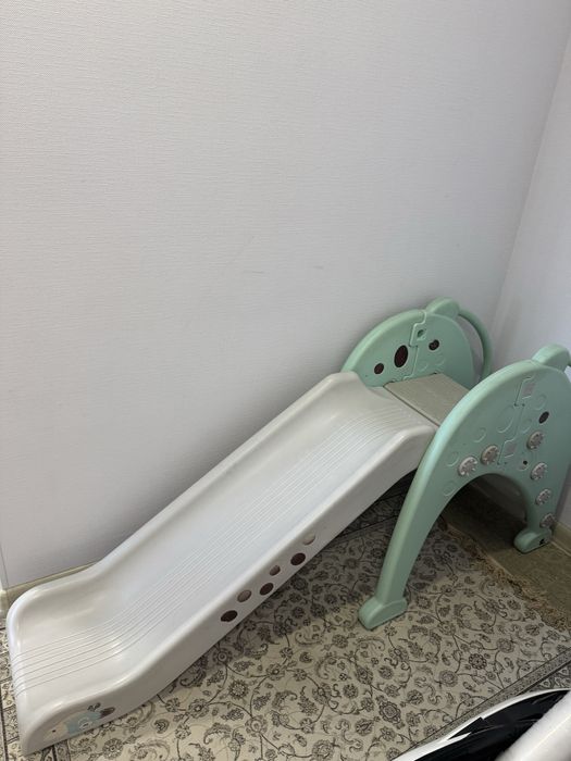 Продам детскую горку