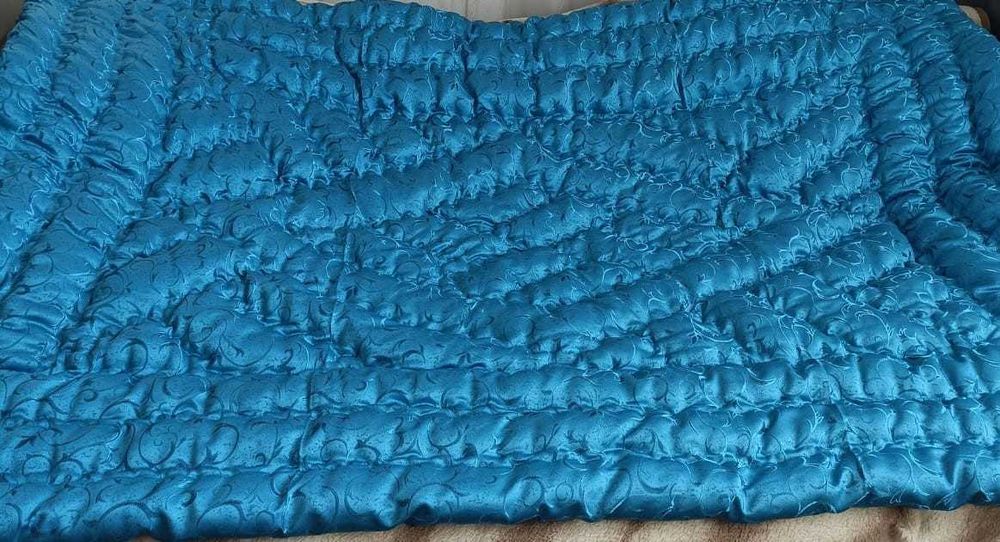 Plapuma de lana pe comanda (noua)