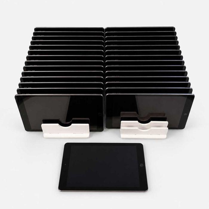 Tableta Apple iPad a 8-a generație, 32 GB, 10,2'', Wi-Fi și SIM