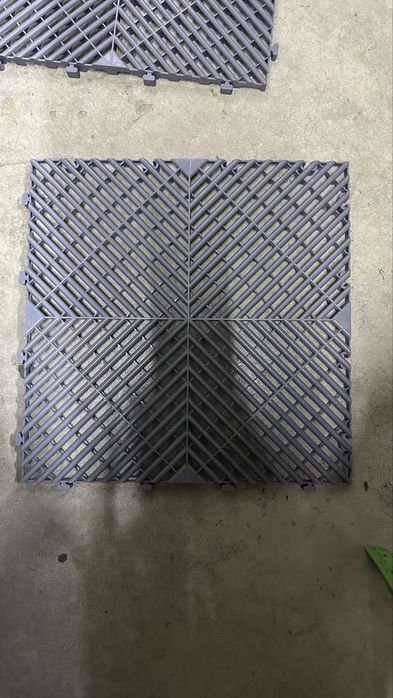 Модульная напольная плитка 400х400×18мм 800 тг.